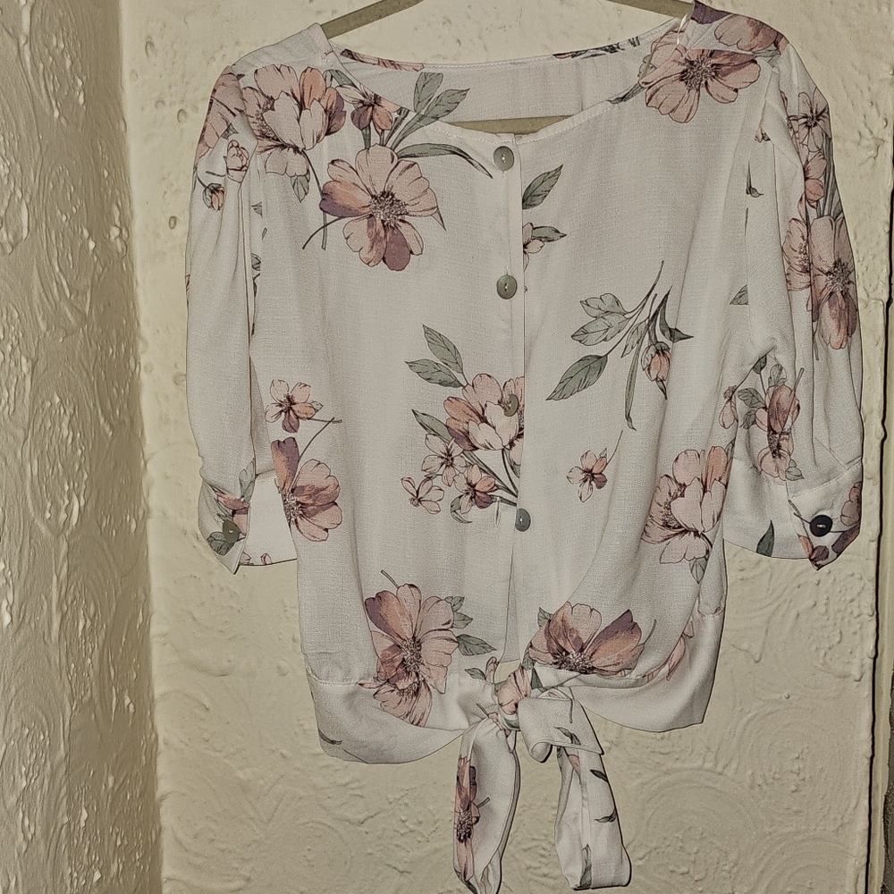 Meraki floral blouse